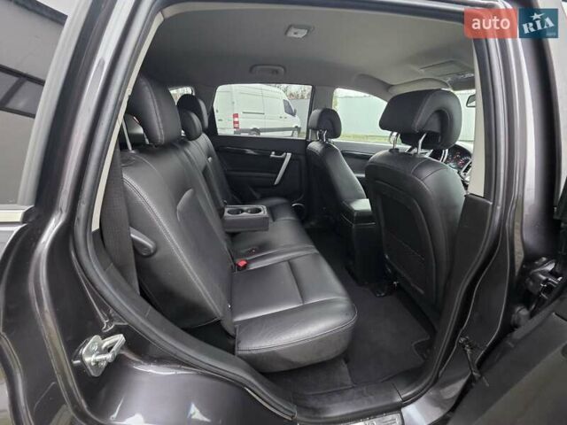 Серый Шевроле Каптива, объемом двигателя 2.2 л и пробегом 182 тыс. км за 11950 $, фото 51 на Automoto.ua