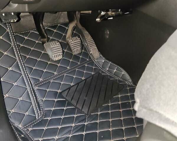 Серый Шевроле Каптива, объемом двигателя 2.2 л и пробегом 235 тыс. км за 12000 $, фото 20 на Automoto.ua