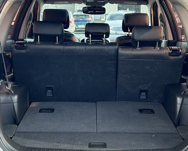 Серый Шевроле Каптива, объемом двигателя 2.2 л и пробегом 150 тыс. км за 12500 $, фото 11 на Automoto.ua