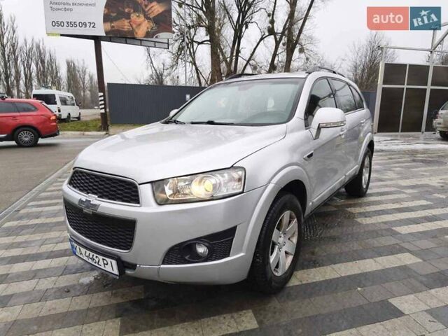 Сірий Шевроле Каптіва, об'ємом двигуна 2.2 л та пробігом 190 тис. км за 9700 $, фото 3 на Automoto.ua