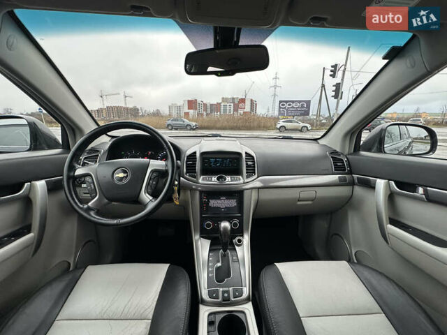 Серый Шевроле Каптива, объемом двигателя 2.2 л и пробегом 157 тыс. км за 12999 $, фото 14 на Automoto.ua