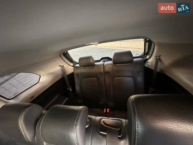 Серый Шевроле Каптива, объемом двигателя 2.23 л и пробегом 258 тыс. км за 10400 $, фото 16 на Automoto.ua