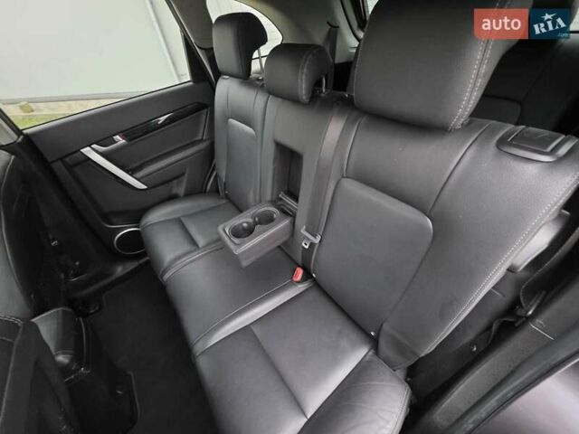 Серый Шевроле Каптива, объемом двигателя 2.2 л и пробегом 182 тыс. км за 11950 $, фото 59 на Automoto.ua