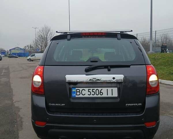 Серый Шевроле Каптива, объемом двигателя 2.2 л и пробегом 270 тыс. км за 9200 $, фото 12 на Automoto.ua