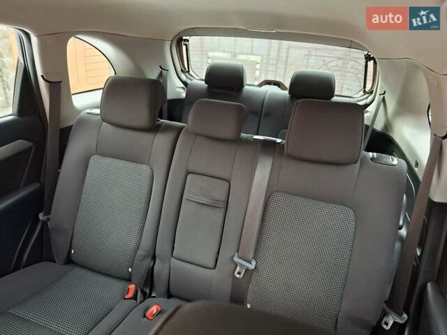 Сірий Шевроле Каптіва, об'ємом двигуна 2.2 л та пробігом 242 тис. км за 9850 $, фото 61 на Automoto.ua