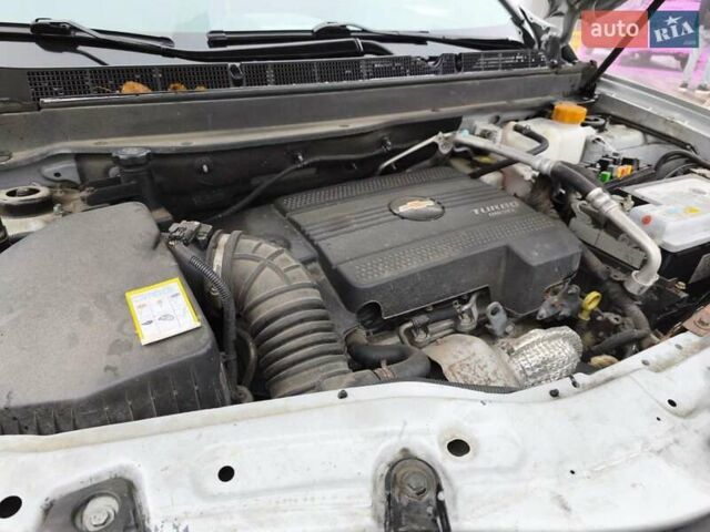 Сірий Шевроле Каптіва, об'ємом двигуна 2.2 л та пробігом 190 тис. км за 9700 $, фото 16 на Automoto.ua