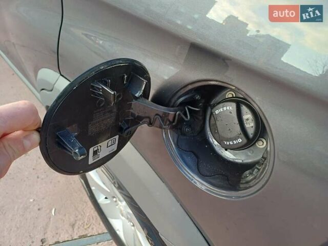 Серый Шевроле Каптива, объемом двигателя 2.23 л и пробегом 152 тыс. км за 11100 $, фото 20 на Automoto.ua