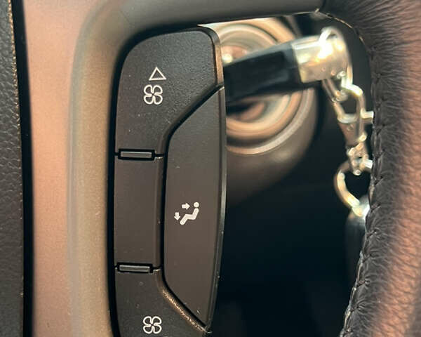 Серый Шевроле Каптива, объемом двигателя 2.2 л и пробегом 150 тыс. км за 12500 $, фото 30 на Automoto.ua