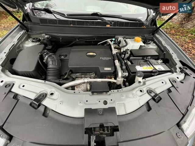 Серый Шевроле Каптива, объемом двигателя 2.2 л и пробегом 210 тыс. км за 11900 $, фото 15 на Automoto.ua