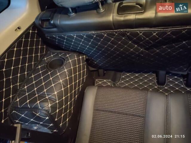 Серый Шевроле Каптива, объемом двигателя 2.2 л и пробегом 235 тыс. км за 12000 $, фото 31 на Automoto.ua