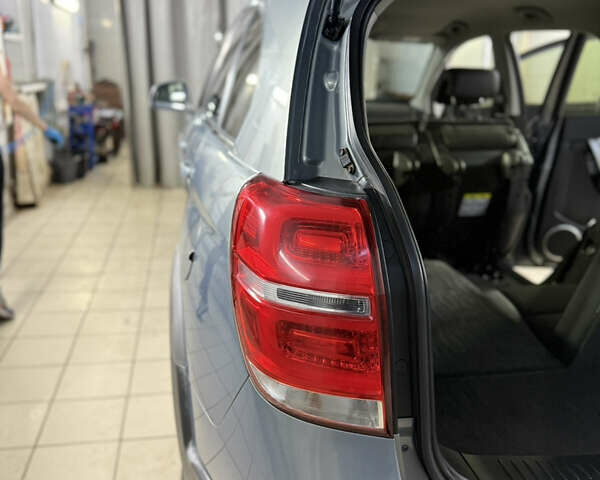 Шевроле Каптива 2013 в Полтаве на Automoto.ua Серый Шевроле Каптива, объемом двигателя 2.38 л и пробегом 168 тыс. км за 10900 $, фото 16 на Automoto.ua