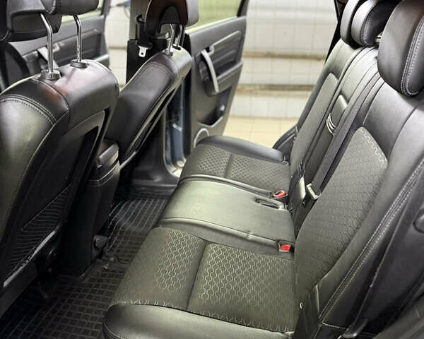 Шевроле Каптива 2013 в Полтаве на Automoto.ua Серый Шевроле Каптива, объемом двигателя 2.38 л и пробегом 168 тыс. км за 10900 $, фото 35 на Automoto.ua