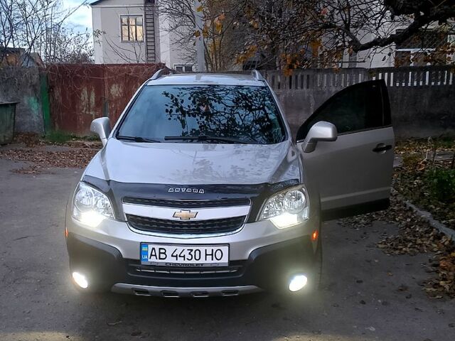 Серый Шевроле Каптива, объемом двигателя 2.4 л и пробегом 0 тыс. км за 10000 $, фото 8 на Automoto.ua