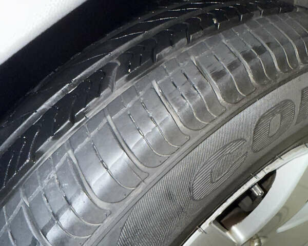 Шевроле Каптива 2013 в Полтаве на Automoto.ua Серый Шевроле Каптива, объемом двигателя 2.38 л и пробегом 168 тыс. км за 10900 $, фото 54 на Automoto.ua