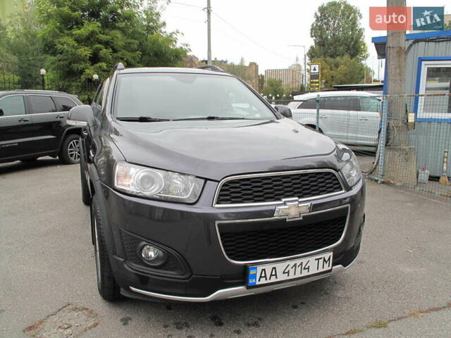 Шевроле Каптива 2013 в Киеве на Automoto.ua Серый Шевроле Каптива, объемом двигателя 2.38 л и пробегом 202 тыс. км за 10900 $, фото 3 на Automoto.ua