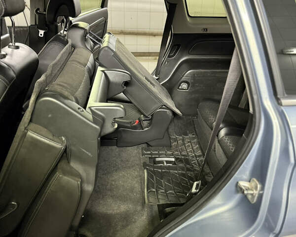 Шевроле Каптива 2013 в Полтаве на Automoto.ua Серый Шевроле Каптива, объемом двигателя 2.38 л и пробегом 168 тыс. км за 10900 $, фото 4 на Automoto.ua