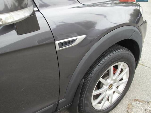 Шевроле Каптива 2013 в Киеве на Automoto.ua Серый Шевроле Каптива, объемом двигателя 2.38 л и пробегом 202 тыс. км за 10900 $, фото 43 на Automoto.ua