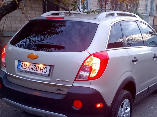 Серый Шевроле Каптива, объемом двигателя 2.4 л и пробегом 0 тыс. км за 10000 $, фото 2 на Automoto.ua