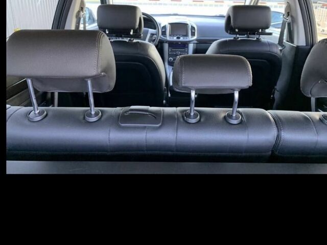 Серый Шевроле Каптива, объемом двигателя 2.2 л и пробегом 166 тыс. км за 11500 $, фото 7 на Automoto.ua