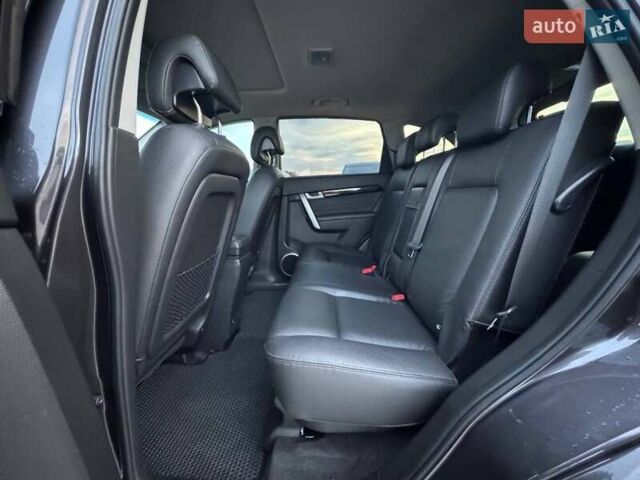 Серый Шевроле Каптива, объемом двигателя 2.2 л и пробегом 123 тыс. км за 10900 $, фото 17 на Automoto.ua