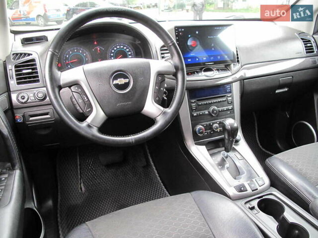 Шевроле Каптива 2013 в Киеве на Automoto.ua Серый Шевроле Каптива, объемом двигателя 2.38 л и пробегом 202 тыс. км за 10900 $, фото 25 на Automoto.ua
