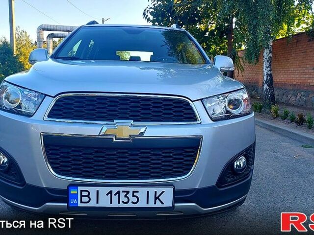 Серый Шевроле Каптива, объемом двигателя 2.4 л и пробегом 56 тыс. км за 13500 $, фото 7 на Automoto.ua