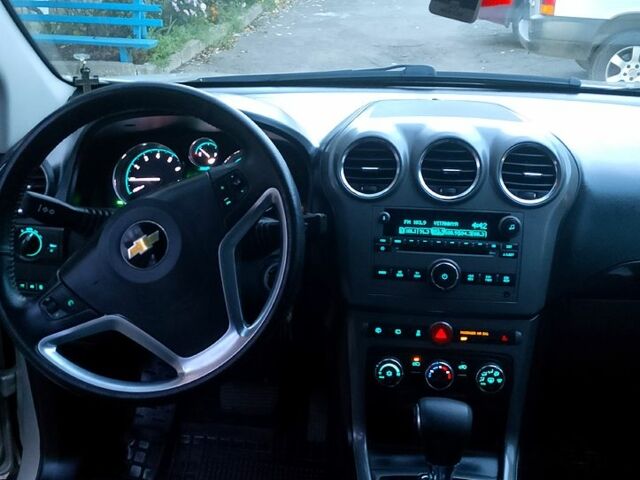 Серый Шевроле Каптива, объемом двигателя 2.4 л и пробегом 0 тыс. км за 10000 $, фото 6 на Automoto.ua