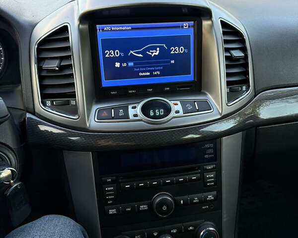 Шевроле Каптива 2013 в Полтаве на Automoto.ua Серый Шевроле Каптива, объемом двигателя 2.38 л и пробегом 168 тыс. км за 10900 $, фото 51 на Automoto.ua