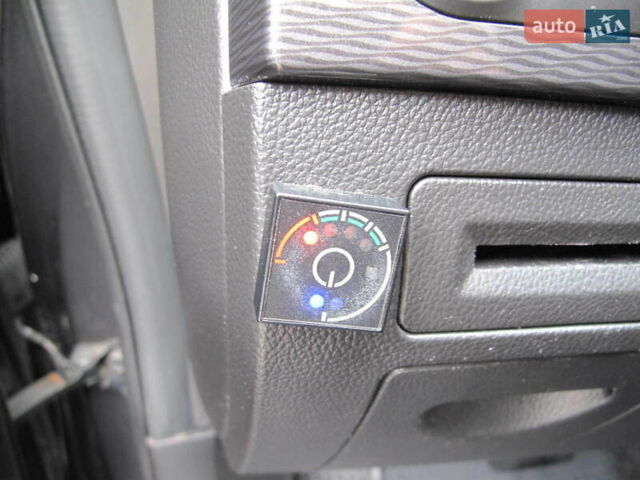 Шевроле Каптива 2013 в Киеве на Automoto.ua Серый Шевроле Каптива, объемом двигателя 2.38 л и пробегом 202 тыс. км за 10900 $, фото 65 на Automoto.ua