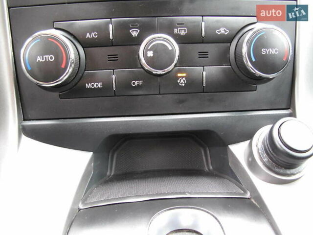 Шевроле Каптива 2013 в Киеве на Automoto.ua Серый Шевроле Каптива, объемом двигателя 2.38 л и пробегом 202 тыс. км за 10900 $, фото 71 на Automoto.ua