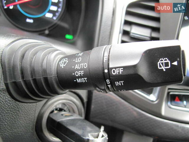 Шевроле Каптива 2013 в Киеве на Automoto.ua Серый Шевроле Каптива, объемом двигателя 2.38 л и пробегом 202 тыс. км за 10900 $, фото 87 на Automoto.ua