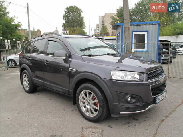Шевроле Каптива 2013 в Киеве на Automoto.ua Серый Шевроле Каптива, объемом двигателя 2.38 л и пробегом 202 тыс. км за 10900 $, фото 4 на Automoto.ua