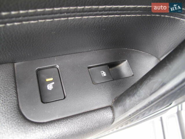 Шевроле Каптива 2013 в Киеве на Automoto.ua Серый Шевроле Каптива, объемом двигателя 2.38 л и пробегом 202 тыс. км за 10900 $, фото 32 на Automoto.ua