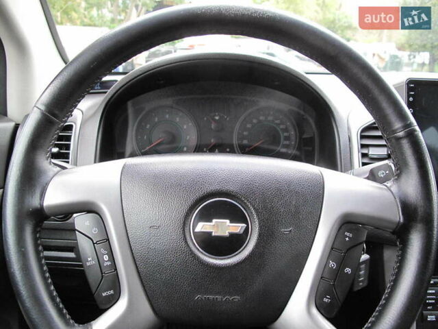 Шевроле Каптива 2013 в Киеве на Automoto.ua Серый Шевроле Каптива, объемом двигателя 2.38 л и пробегом 202 тыс. км за 10900 $, фото 82 на Automoto.ua