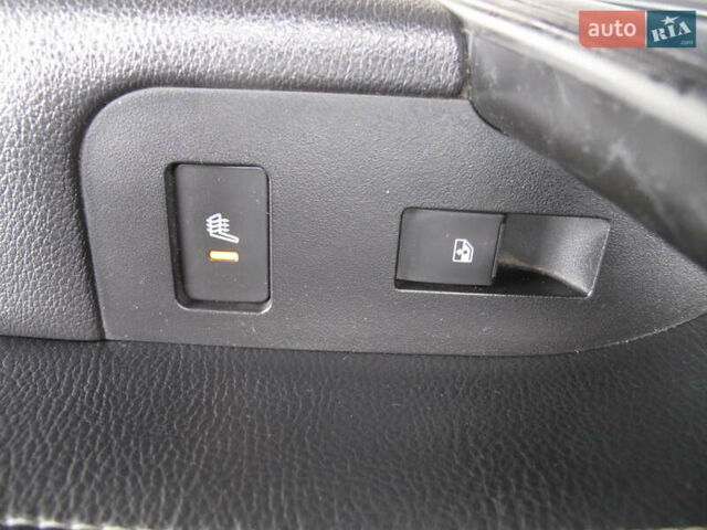 Шевроле Каптива 2013 в Киеве на Automoto.ua Серый Шевроле Каптива, объемом двигателя 2.38 л и пробегом 202 тыс. км за 10900 $, фото 57 на Automoto.ua