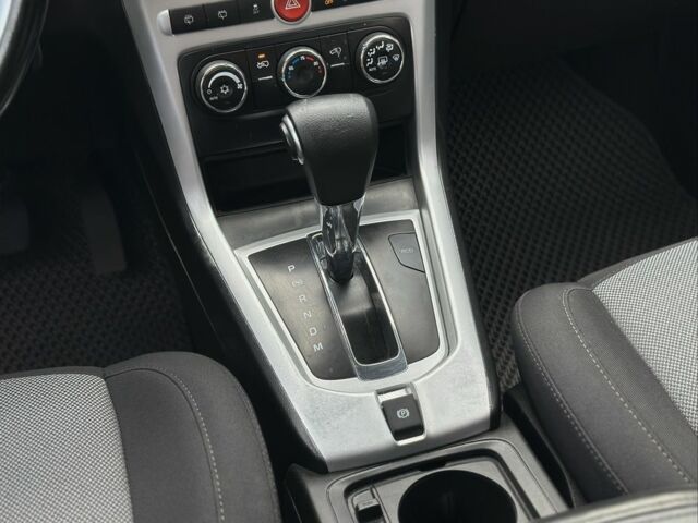 Шевроле Каптива 2013 в Львове на Automoto.ua Серый Шевроле Каптива, объемом двигателя 2.4 л и пробегом 186 тыс. км за 9500 $, фото 18 на Automoto.ua