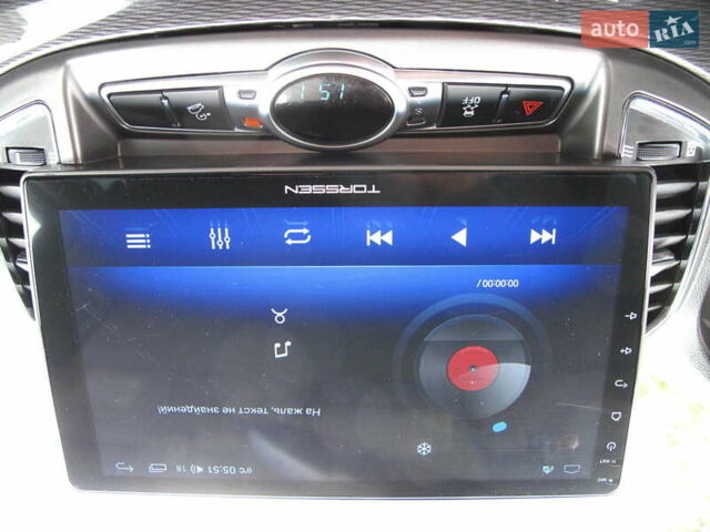 Шевроле Каптива 2013 в Киеве на Automoto.ua Серый Шевроле Каптива, объемом двигателя 2.38 л и пробегом 202 тыс. км за 10900 $, фото 66 на Automoto.ua