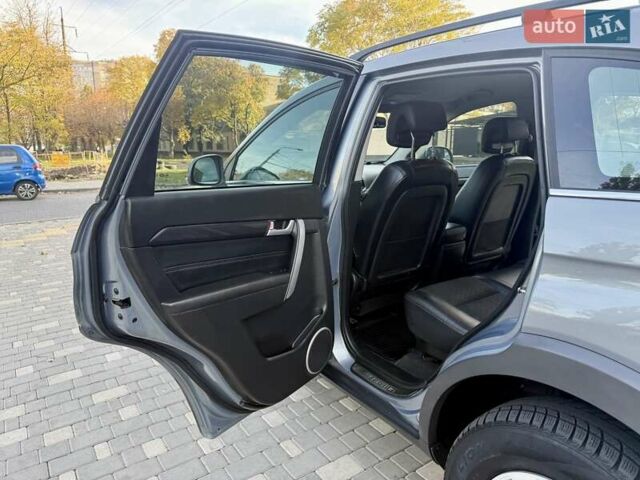 Шевроле Каптива 2014 в Одессе на Automoto.ua Серый Шевроле Каптива, объемом двигателя 2.23 л и пробегом 167 тыс. км за 13400 $, фото 53 на Automoto.ua