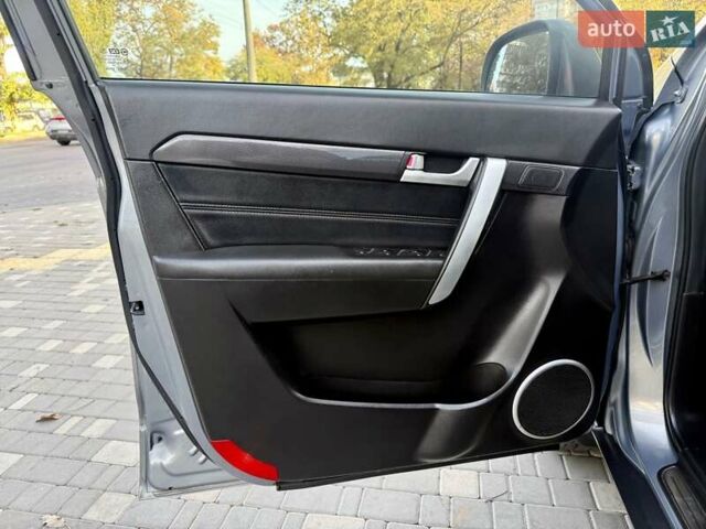 Шевроле Каптива 2014 в Одессе на Automoto.ua Серый Шевроле Каптива, объемом двигателя 2.23 л и пробегом 167 тыс. км за 13400 $, фото 29 на Automoto.ua