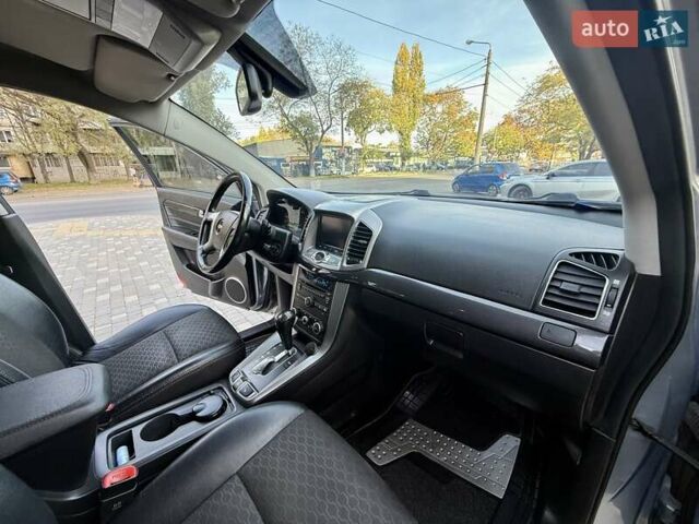 Шевроле Каптива 2014 в Одессе на Automoto.ua Серый Шевроле Каптива, объемом двигателя 2.23 л и пробегом 167 тыс. км за 13400 $, фото 39 на Automoto.ua