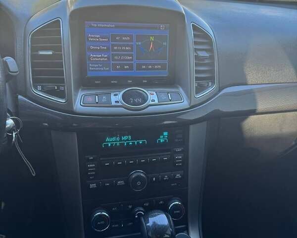 Серый Шевроле Каптива, объемом двигателя 2.23 л и пробегом 120 тыс. км за 14200 $, фото 16 на Automoto.ua