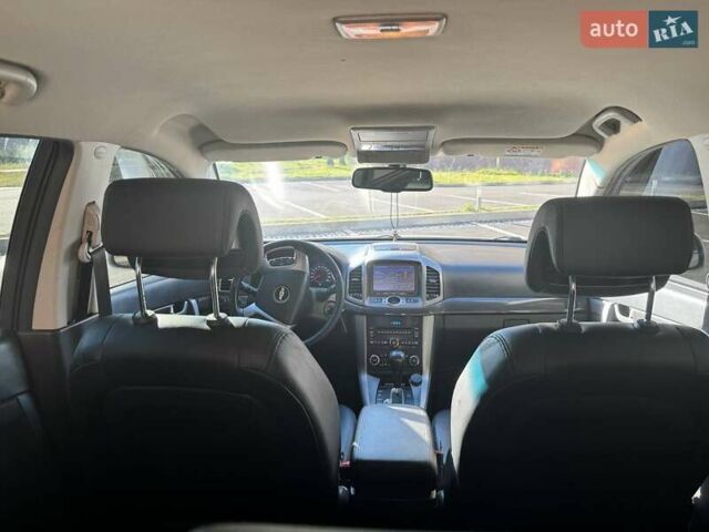 Серый Шевроле Каптива, объемом двигателя 2.23 л и пробегом 120 тыс. км за 14200 $, фото 10 на Automoto.ua