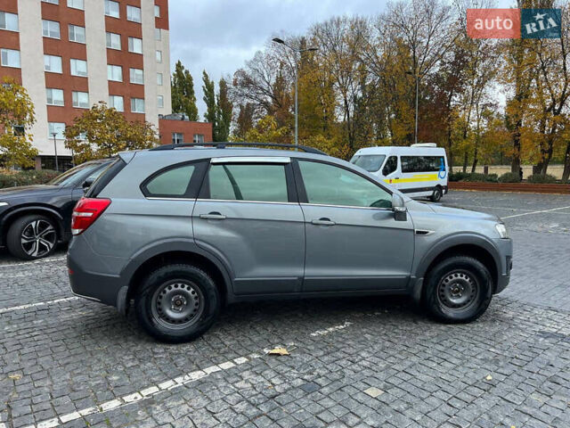 Шевроле Каптива 2014 в Одессе на Automoto.ua Серый Шевроле Каптива, объемом двигателя 2.23 л и пробегом 167 тыс. км за 13000 $, фото 5 на Automoto.ua