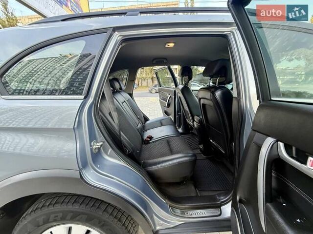 Шевроле Каптива 2014 в Одессе на Automoto.ua Серый Шевроле Каптива, объемом двигателя 2.23 л и пробегом 167 тыс. км за 13400 $, фото 60 на Automoto.ua