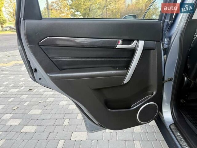 Шевроле Каптива 2014 в Одессе на Automoto.ua Серый Шевроле Каптива, объемом двигателя 2.23 л и пробегом 167 тыс. км за 13400 $, фото 52 на Automoto.ua