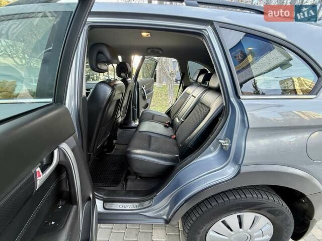 Шевроле Каптива 2014 в Одессе на Automoto.ua Серый Шевроле Каптива, объемом двигателя 2.23 л и пробегом 167 тыс. км за 13400 $, фото 55 на Automoto.ua