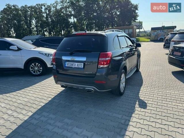Сірий Шевроле Каптіва, об'ємом двигуна 2 л та пробігом 159 тис. км за 13500 $, фото 3 на Automoto.ua