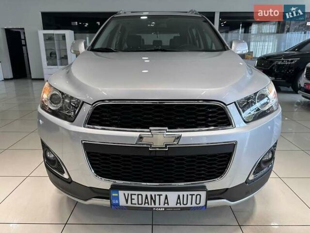 Сірий Шевроле Каптіва, об'ємом двигуна 2.2 л та пробігом 97 тис. км за 12000 $, фото 1 на Automoto.ua