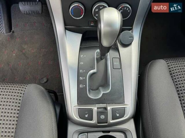 Серый Шевроле Каптива, объемом двигателя 2 л и пробегом 67 тыс. км за 13500 $, фото 15 на Automoto.ua