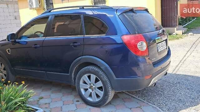 Синій Шевроле Каптіва, об'ємом двигуна 2 л та пробігом 320 тис. км за 7200 $, фото 12 на Automoto.ua